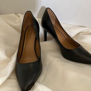 14th&Union Black 6.5 with 3” heel. Slip on style. Good condition.